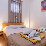 With Parking Space Selce, Crikvenica - 5477 Апартаменты Селце