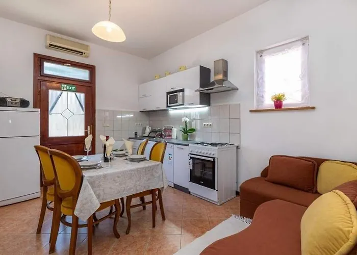 With Parking Space Selce, Crikvenica - 5477 Apartament *