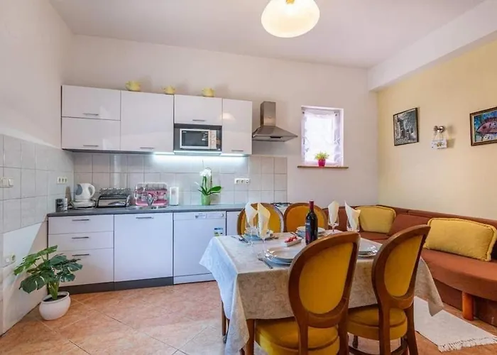 With Parking Space Selce, Crikvenica - 5477 Apartament *